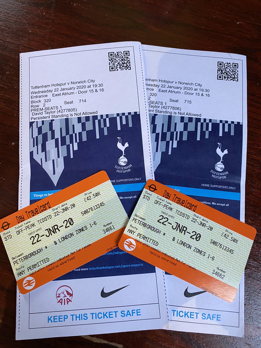 DarkeLtd's tweet photo. Night out with a client at Tottenham Hotspur, always nice to spend time away from work with clients #COYS https://t.co/uGhL26VWTg