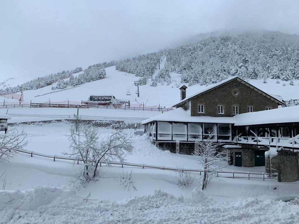 Vall de Núria tweet media