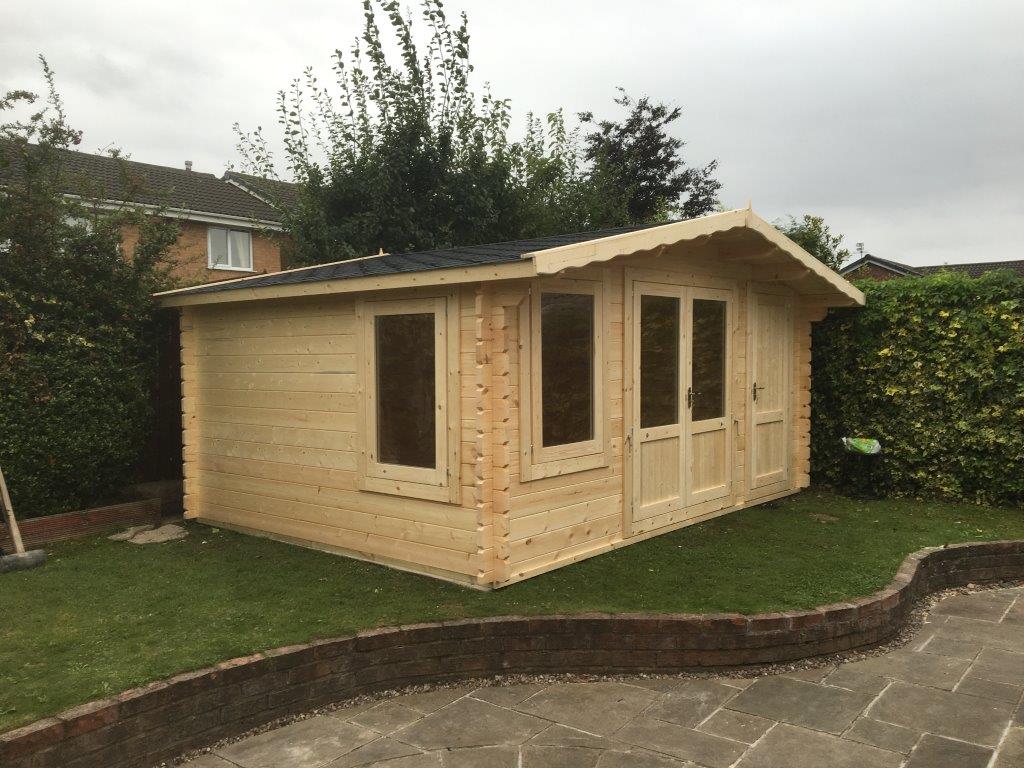 ✅ Free roof shingles

✅Double glazed windows

✅ External doors fitted with mortice locks as standard

✅Made with 44mm thick log and has an interlocking system which is an internal threaded bar which ties the log cabin together.

What would you use your #LogCabin for?