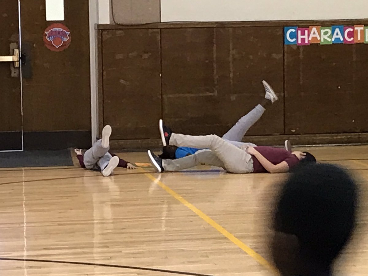jensowden's tweet photo. Check out Cook students!  #getactive #health.moves.minds. https://t.co/rj8XIUEKrs