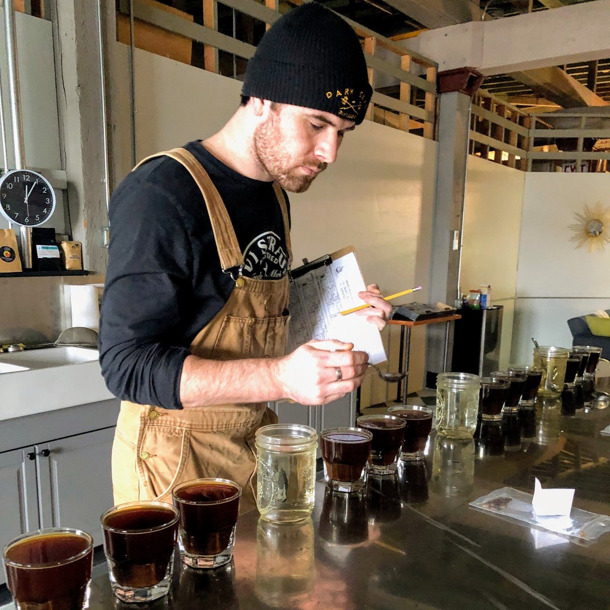 Our very own Owen Senter spent the weekend with @catalysttrade cupping out their latest round of stellar Ethiopian coffees. A big thank you to Michael, Emily and Eire of Catalyst! ♥️
•
•
•
#specialtycoffee #wallawallacoffee #northwestroaster #coffeeeducation #coffeeculture