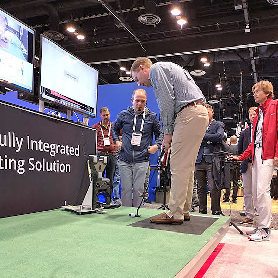 SAM_Sports's tweet image. Great putting session from David Orr @FlatstickAcad about Swing Plane #SAMPuttLab #SAM3DPutt and Body Motion #SAMBalanceLab at our SAM booth #2373 #SAMPuttStudio #PGAShow #PGAShow2020 .⛳️ 🙌👏👌