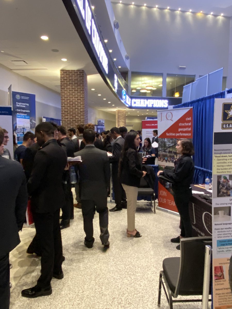 afcstem's tweet photo. #PopUp... today is the day and @armyfutures is at the Engineering Career Fair @TAMUEngineering Kyle Field... if you’re interested in a summer internship opportunity stop by @TAMU https://t.co/sWwrY5Eau4