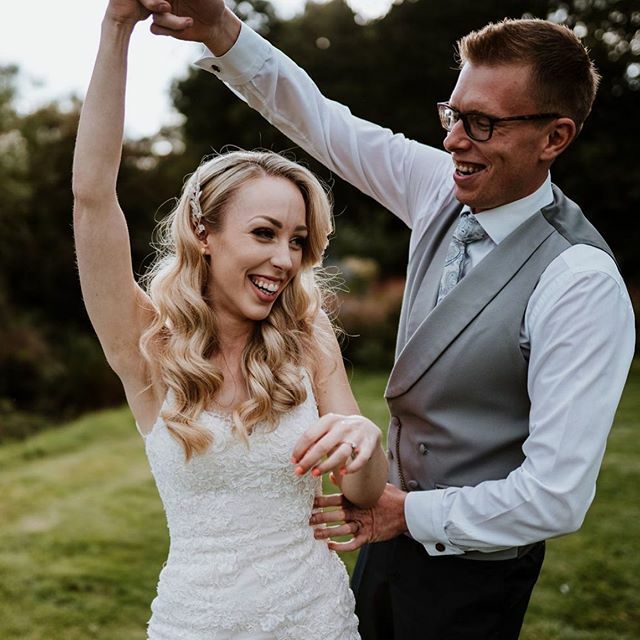 Contemporary Photo tweet media