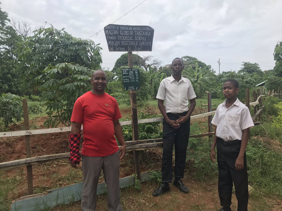 ystanzania's tweet photo. Today we completed our 21st #Science4DevelopmentOutreach Regional Workshop in Phase 1. Thank you Nelson Makundi #Tanga #RegionalCoordinator for organising #YSTTeam at Tanga Technical SS https://t.co/2cukvTjla2