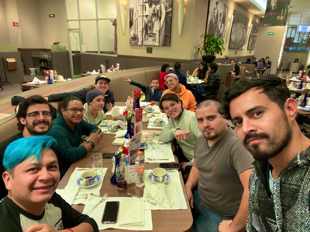 Junta de producción 🤩
Preparando todo para este 2020