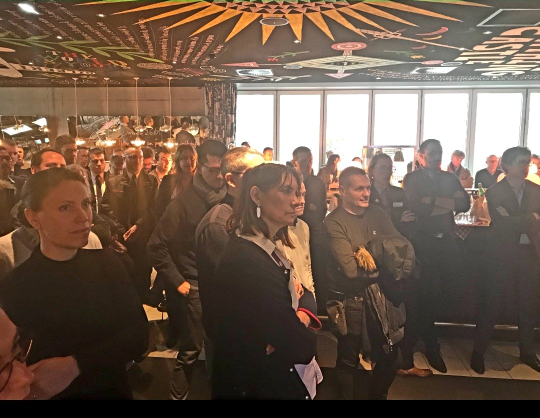 Aujourd'hui à Lille, grand moment de partage avec les managers de l'Axe TGV Nord pour célébrer avec eux leurs réussites 2019 mais aussi pour lancer nos projets et objectifs collectifs 2020 pour nos clients. Bravo aux équipes et à notre collectif 🙏 <a href="/T_CotteMartinon/">T Cotte-Martinon</a>