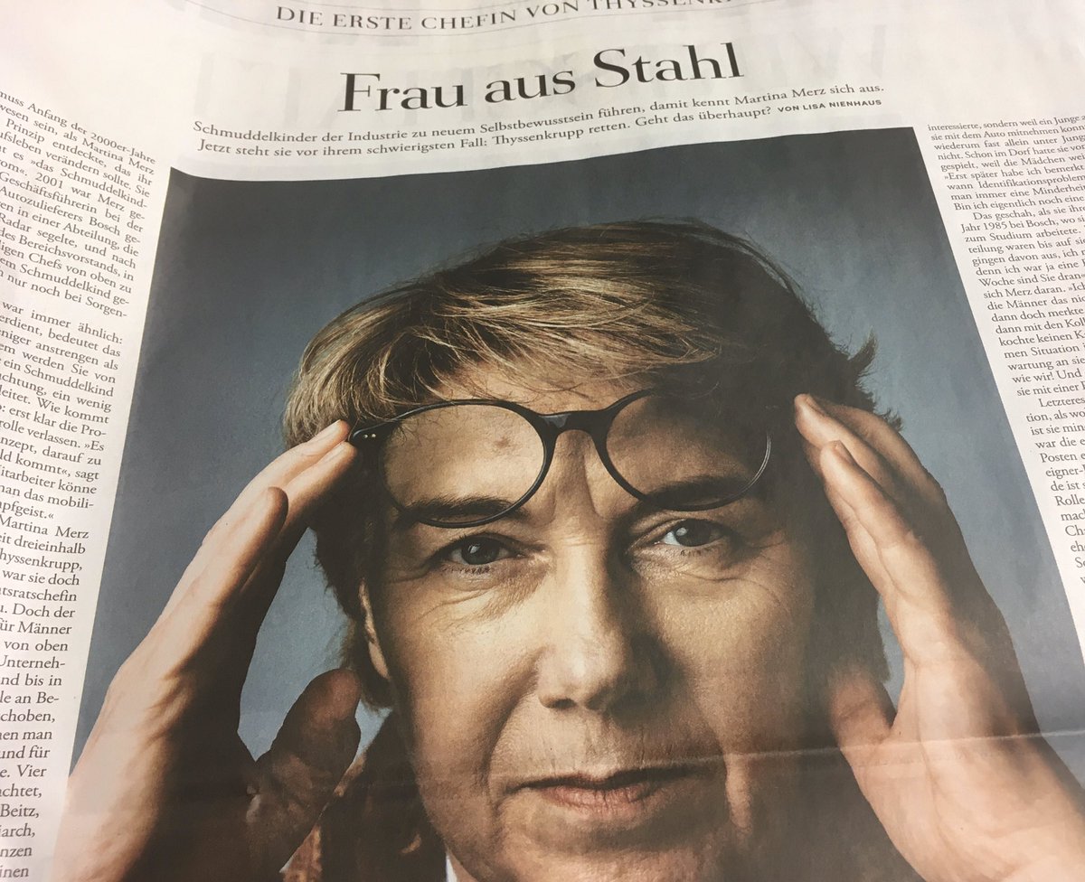 Ein Blick in die neue <a href="/DIEZEIT/">DIE ZEIT</a> von morgen 👉 DIE ERSTE heißt unsere neue Serie: darüber, was Frauen in Jobs erleben, die bislang von Männern beherrscht waren. Zum Start schreibt <a href="/lisakatharina/">Lisa Nienhaus</a> einen Essay über Pionierinnen - und porträtiert die Frau, die ThyssenKrupp retten soll