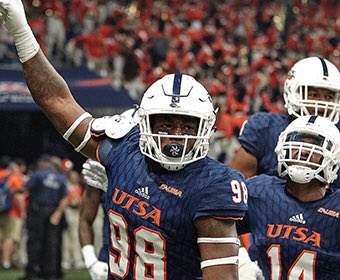 CadeDawg8's tweet image. Back home. Let’s get to work. #JUCOPRODUCT #DrawTheLine #BirdsUp