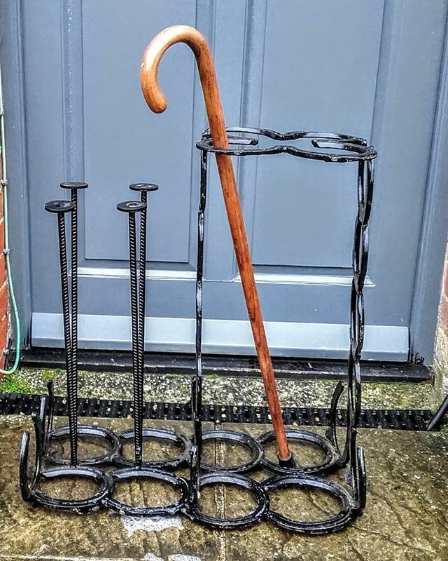 4homeandgarden1's tweet image. #bootrack #umbrellastand a great novelty piece ift.tt/2RivBPf
