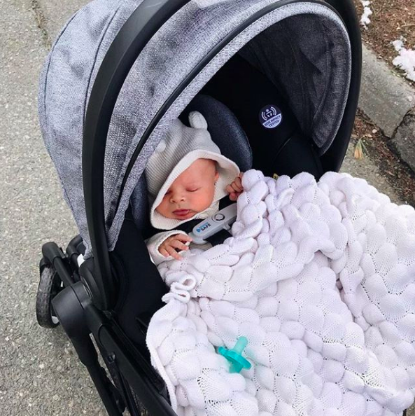 EvenfloBaby's tweet image. SensorSafe keeps little ones cozy and parents feeling confident &amp;amp; connected 📲 Get real-time alerts about your baby directly to your phone. 

📷: lauries_little_ones
Learn More: bit.ly/2TmoDtV

#EvenfloGold #SensorSafe #TravelSystems #ChildSafety #SmarterTogether