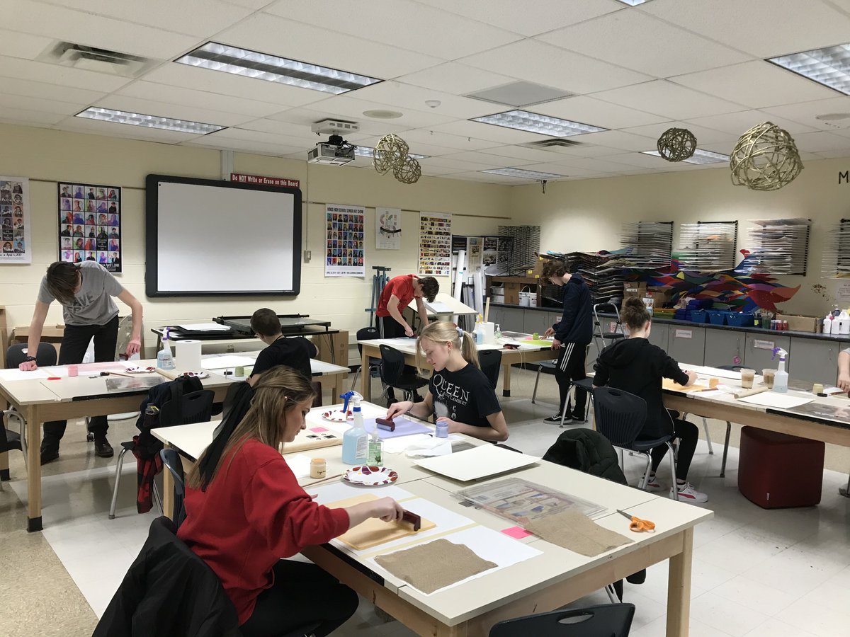KHSDMA's tweet photo. AP DMA students spent Tuesday evening creating monoprints for a project for @CincyChildrens as a part of their #APwithWE service learning. Thank you so much to @GelliArts for donating Gelli Plates to @Kings_HS We loved using them!!! #APArtandDesign @CollegeBoard @Kolar_Design https://t.co/ojbTef1Pxa