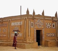 <a href="/Zinder/">Zinder</a> appelé aussi "#Damaguram " est une ville fier et depandante , a la fois Historiques et Touristique elle est la première capitale du #Niger . #PyramidedeZinder 
<a href="/NigerVisit/">VisitNiger</a> , #VisitZinder , #VisitDamagaram