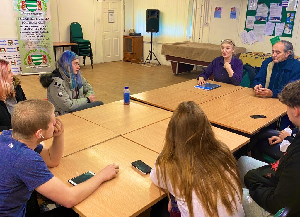 Thank you to Dawn &amp; Jorge of the fantastic <a href="/ACPGB/">ACPGB</a> for delivering a Artistic cultural awareness workshop with our @JM_RET #Wrexham Pre Apprentice Students.

Your support will enable our students to become more confident within the education setting once they become TA’s 🙌
