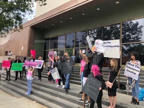 Fans began protesting in May during Britney’s court hearing.  #FreeBritney