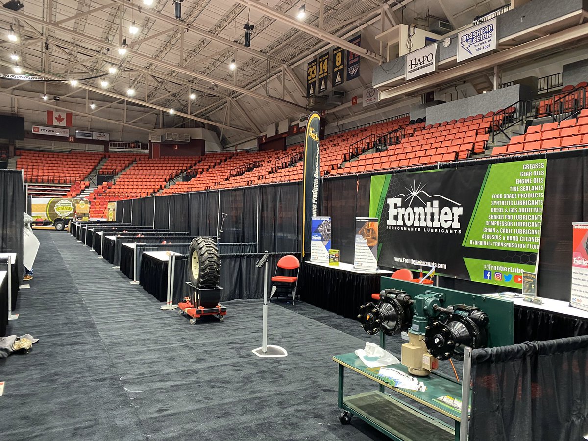 FrontierLube's tweet photo. This week we are at the #PotatoConference in Kennewick, Washington! If you are headed to the show, make sure to stop by and say hi to our guys! 💪 https://t.co/8whqbigqeW