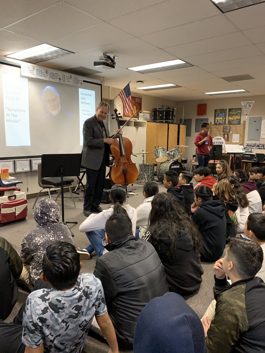 Scrappy_Tran's tweet photo. Class act presentation @OrangeGroveACSD @SegerstromArts https://t.co/1szYOWS5ck