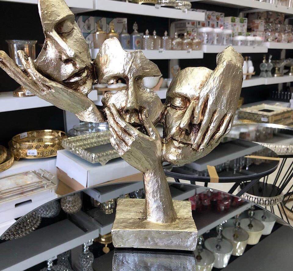 Ev ve ofislerde çok şık duracak dekor objesidir.
Boy 32 En 28 cm'dir.
#modevturkey #evim #evimevimguzelevim #evdekorasyonu #dekor #dekorasyonönerileri #home #myhome #decoration #decor #içmimar #içdekorasyon #içdizayn #içdekor #içtasarım #görmedim #duymadım #bilmiyorum #üçlü