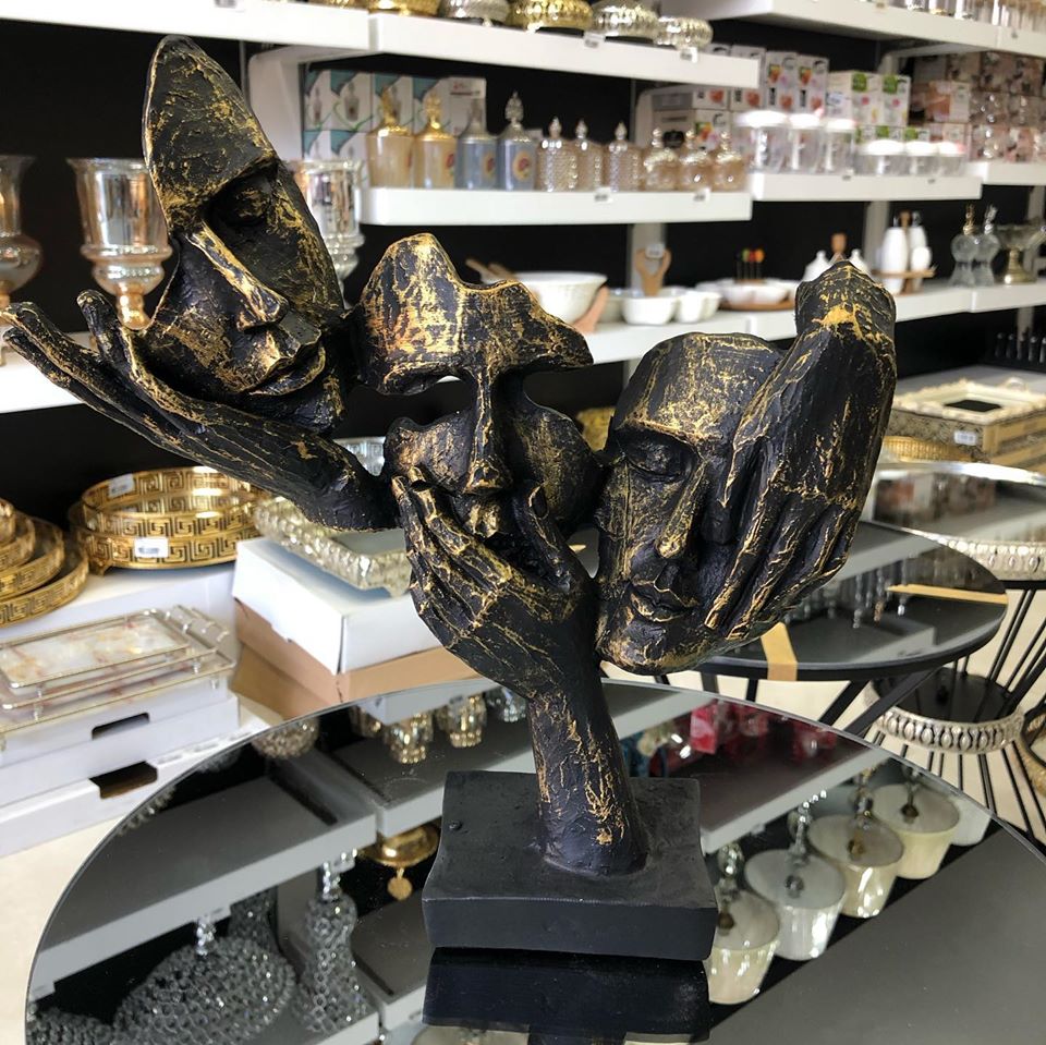 Ev ve ofislerde çok şık duracak dekor objesidir.
Boy 32 En 28 cm'dir.
#modevturkey #evim #evimevimguzelevim #evdekorasyonu #dekor #dekorasyonönerileri #home #myhome #decoration #decor #içmimar #içdekorasyon #içdizayn #içdekor #içtasarım #görmedim #duymadım #bilmiyorum #üçlü