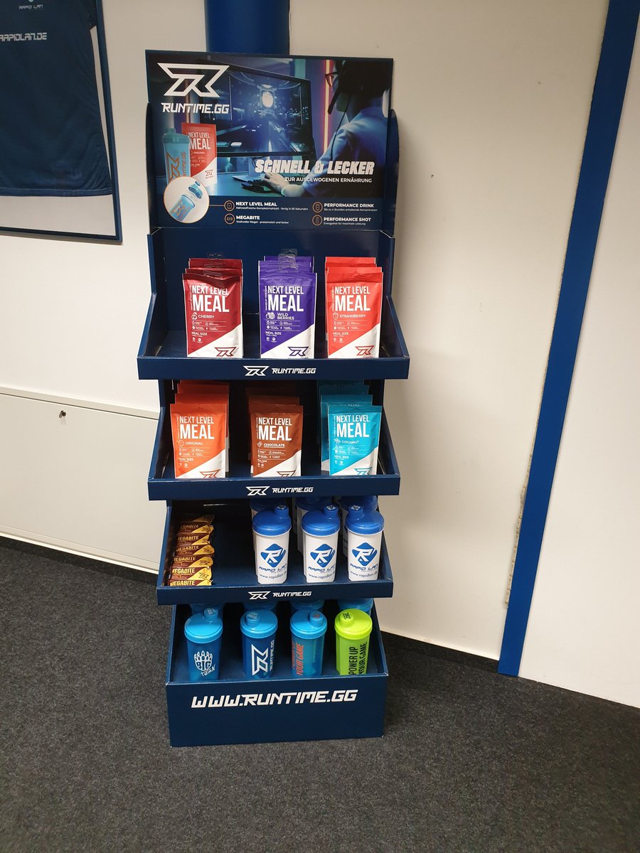 Rapid_Lan's tweet photo. Was kam den da an ? 😊🥳

Noch einmal vielen Dank an unseren Partner @RuntimeGG , @Runtime_Global für die erneute Lieferung.

Für die Community die morgen anreisen wird, ist auf jeden Fall genügend #RuntimeGG vor Ort.

Besucht uns gerne  auf https://t.co/f038Q8kfg0 https://t.co/AwO6EQD1mW