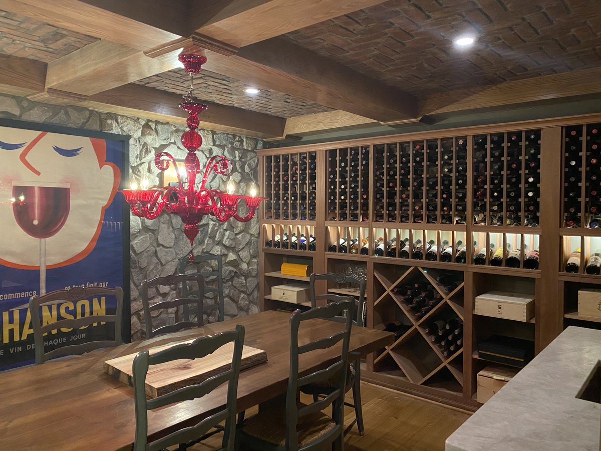 WineRacksCom's tweet photo. We just love how this wine room came out. With over 25 years of experience, we know how to bring your design ideas to life #Design #WineRoom #WineCellar #WineStorage https://t.co/nGzkcaP21J