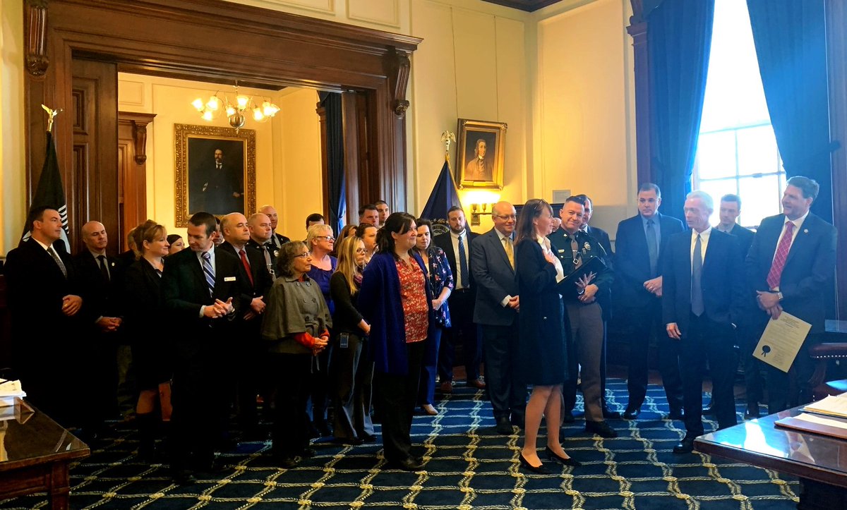 NH_DOJ's tweet photo. AG MacDonald, Victim/Witness Assistance Director Lynda Ruel  shared the work of @NHHTCTF w/ the Executive Council as @GovChrisSununu proclaimed January Human Trafficking Prevention Month https://t.co/9rtWasHqxh