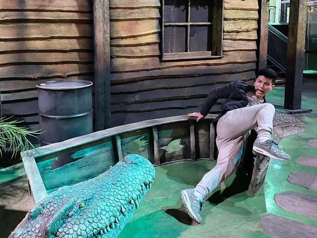 Crocs the Cutlery Stan 🐑🦕 🥄 tweet media