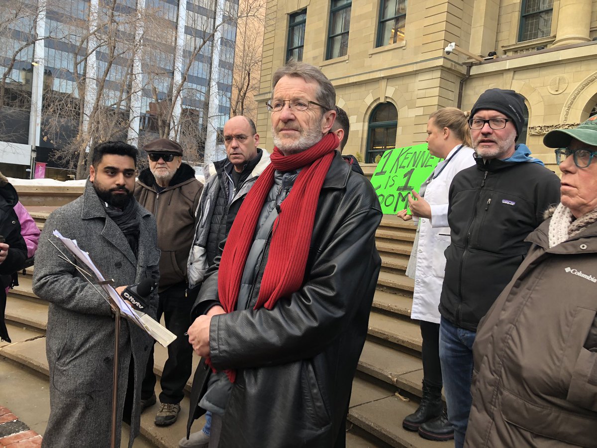 AimeeM_606's tweet photo. Former Liberal leader David Swann announced today he won’t be paying his property taxes until Alberta’s oil and gas companies pay their overdue municipal taxes. #yyc #alberta #UCP #liberal #RTBNNews #Newsfile https://t.co/kpQodGMyPd