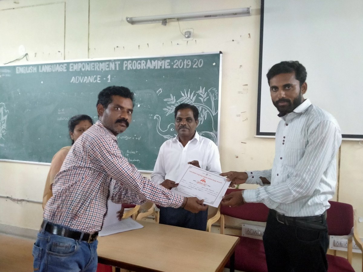 AtiMysuru's tweet image. Khajane-2 second day training conducted at District Training Institute Kalaburagi. Date:21.01.2020 to 22.01.2020.

#DG# #ATI# #ATIMysuru# #KapilMohanIAS# #DTI# #KALABURAGI# #IAStraining# #IPStraining# #IAStrainingacadamy#
#kalaburagi# #khajane2#