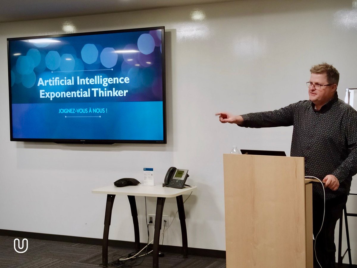UeatSolutions's tweet photo. #UEAT’s Head of R&D was a guest speaker at the AI Exponential event earlier this week where he emphasized the crucial role #AI recommendations has on creating a personalized ordering experience. Congrats Bernard! #restauranttech https://t.co/TQM92fASAv