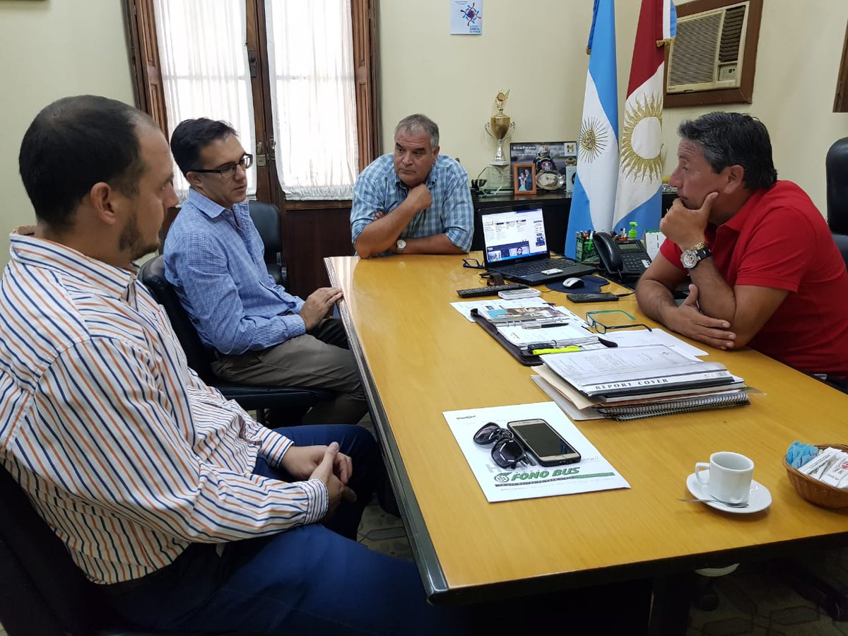 danielsalibi's tweet photo. #Transporte
Los Representantes de @Fonobussrl e @Intercba confirmaron que a partir del 03 de Febrero comienza a funcionar el #TransporteUrbano en Nuestra #Ciudad por el acuerdo del #Subsidio que viene de Nación !!
#SimplementeGestion https://t.co/SpFrAcprGd