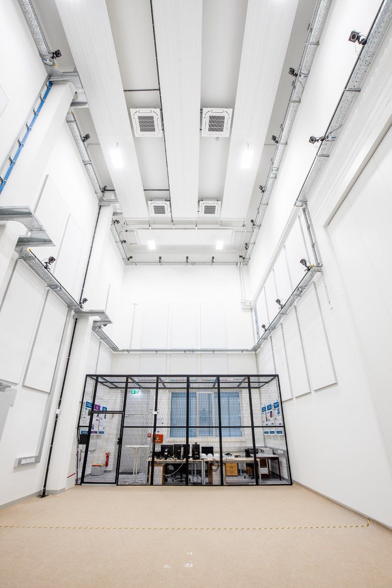 FutureSports_io's tweet photo. Drone research is taking off in Europe with the opening of this amazing drone hall in Klagenfurt https://t.co/vvZx7gOnD9
#rotorsup
#Futuresports
#MoFS
#MuseumofFutureSports
#VR
#XR
#STEM
#STEAM https://t.co/7e6XlZkPkr