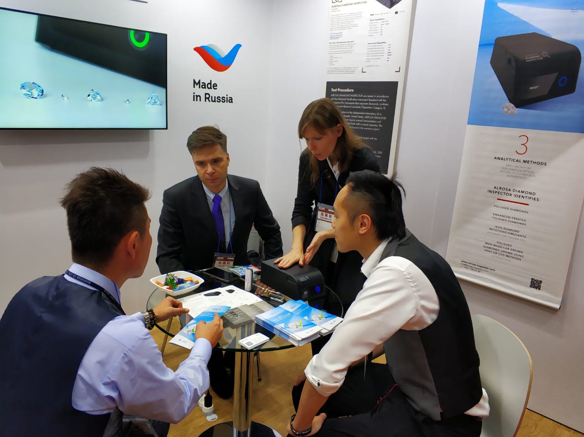 ALROSATech's tweet image. ALROSA Technology at International Jewellery Tokyo 2020: people from all over the world are interested in ALROSA Diamond Inspector. Find us at booth B25-53!
💎🔍
#naturaldiamonds #IJT2020 #tokyo #gemology