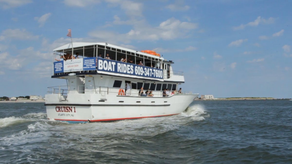 ACBoatRides tweet media