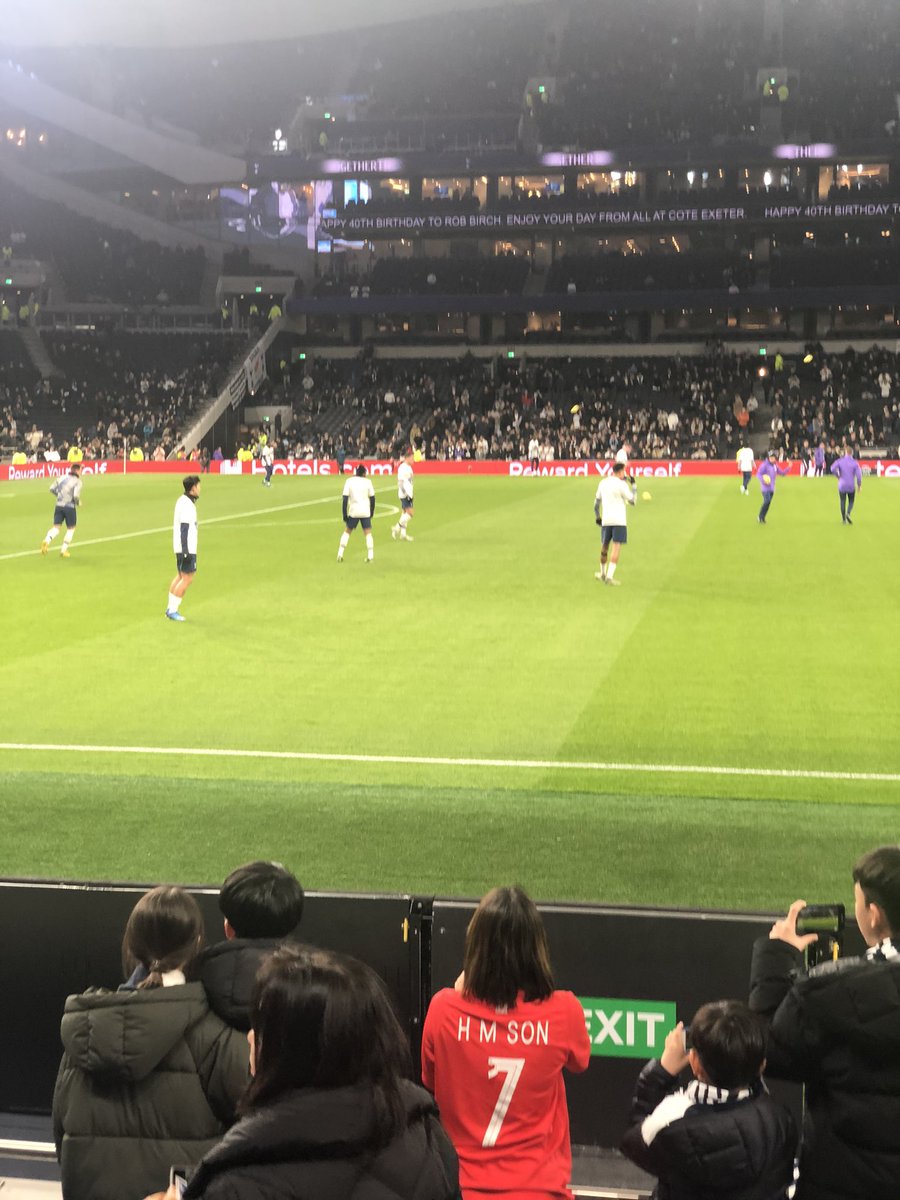 Haneeka8's tweet photo. TOTTENHAM 2-1 NORWICH| 아들은 세 점을 밀봉 https://t.co/yVVjQddMur via @YouTube https://t.co/34azpNfUK5