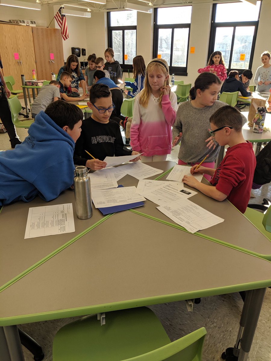 BeyondTheTank20's tweet photo. Our young entrepreneurs are hard at work selecting their inventions to solve a real world problem. Come visit us Sharks and see their ideas! #SharkTank #beyondthetank #kidinventors #wearebethpage @TheSharkDaymond @BarbaraCorcoran @robertherjavec @kevinolearytv @LoriGreiner https://t.co/xgzRraHBYb