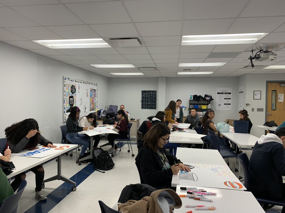 lhsbestbudds's tweet photo. Big thanks to everyone who came today and helped get ready for tomorrow’s Pack the Place! We’d love to see all of you there to support both best buddies and girls basketball 🏀💛💙 #leydenpride #lhsbestbudds https://t.co/mvmTo68D3H