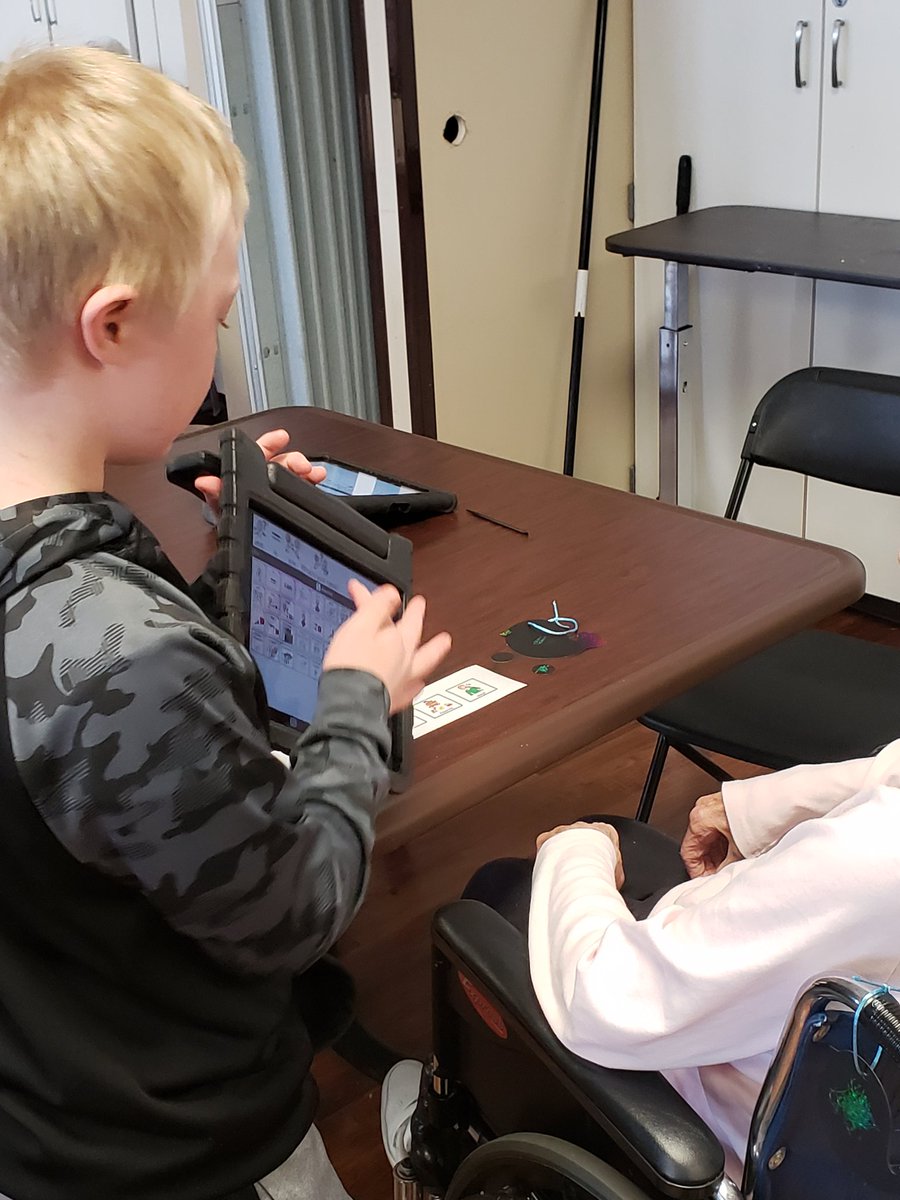 JamieWithering2's tweet photo. I love my job! ❤ Today was another awesome visit with our friends at the nursing home... my Ss using their AAC voices and conversing with residents! #PatinsIcam @jclambert33 @BeckyPina1 #AtChat https://t.co/Ob5320FVpF