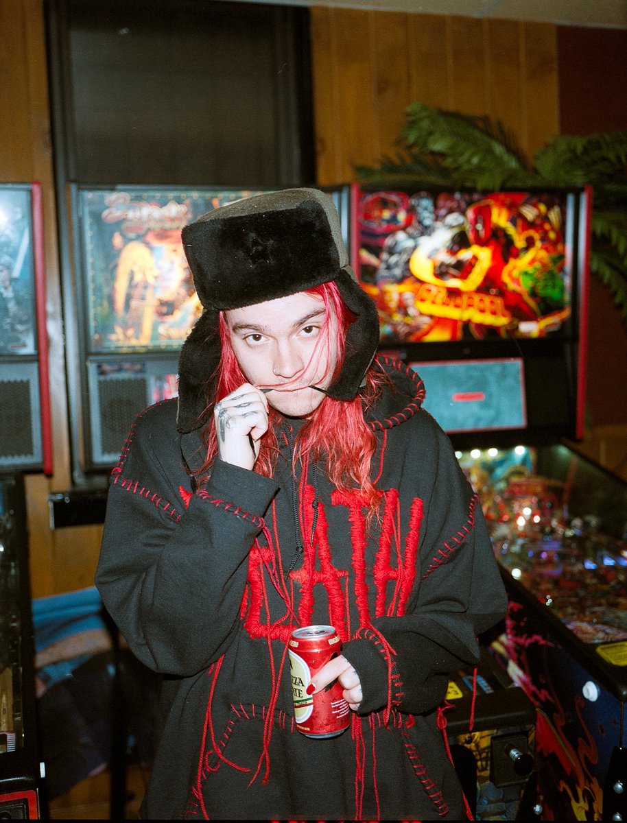 smrtdeath's tweet photo. i’m russian guy rocker guy pix by @artripoli guy https://t.co/3XrILari2U