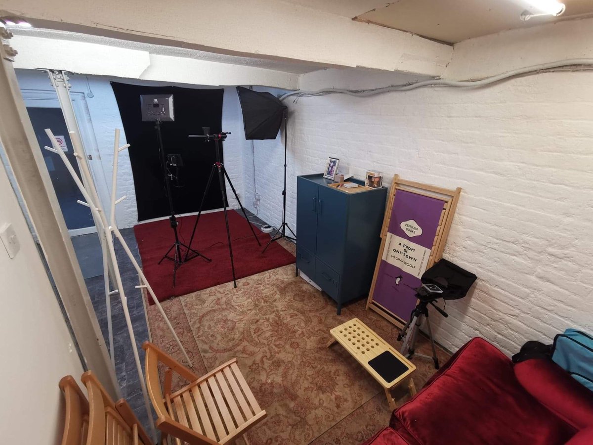 We have just one office space left to let in our vibrant new venue. Come join a burgeoning artistic community &amp;help us build a unique new space enquiries to soandsoartsclub.com