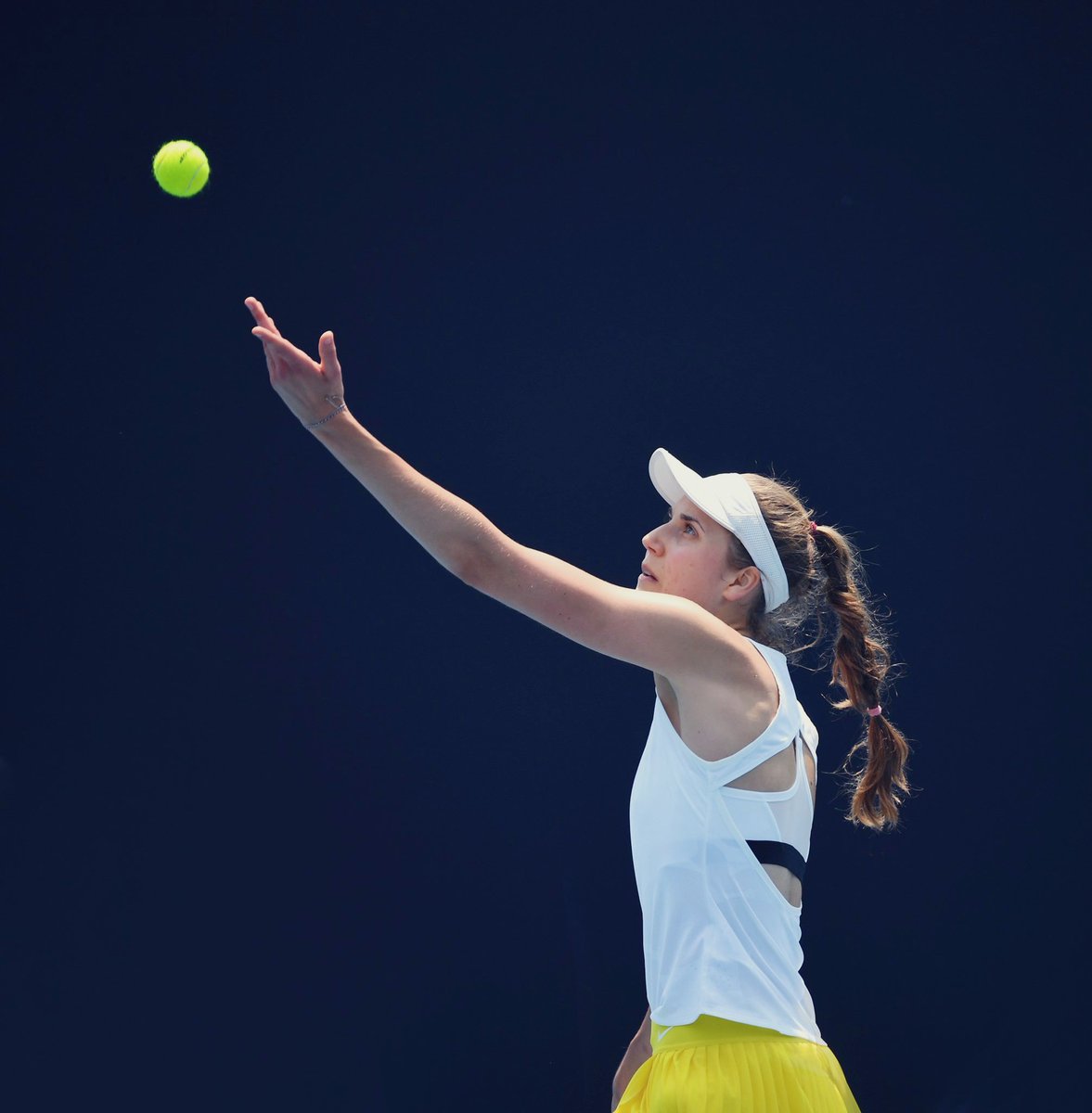 What a trip! Going through really bad conditions coz of the smoke I am really happy to reach the Maindraw of the <a href="/AustralianOpen/">#AusOpen</a> for the first time. It‘s been a real rollercoaster and I’m happy I got through all of this.  Thank you Australia.🇦🇺❤️