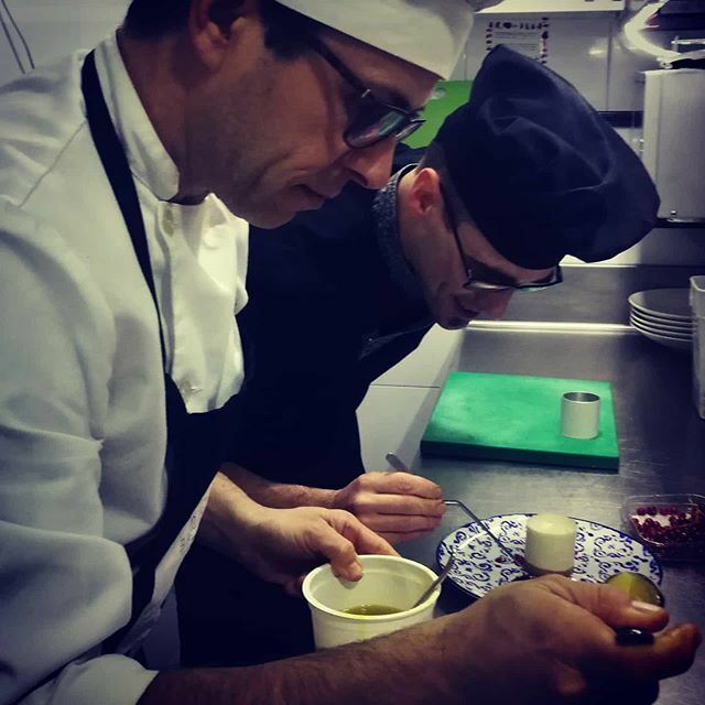 Hoy ha sido un día de mucho trabajo 😊 Todo el equipo del restaurante dándolo todo 💪💪
#Rutadelaplata2 #EustaquioBlanco #MenúDeGrupos #menúDeDegustación #EventosEspeciales #Cáceres