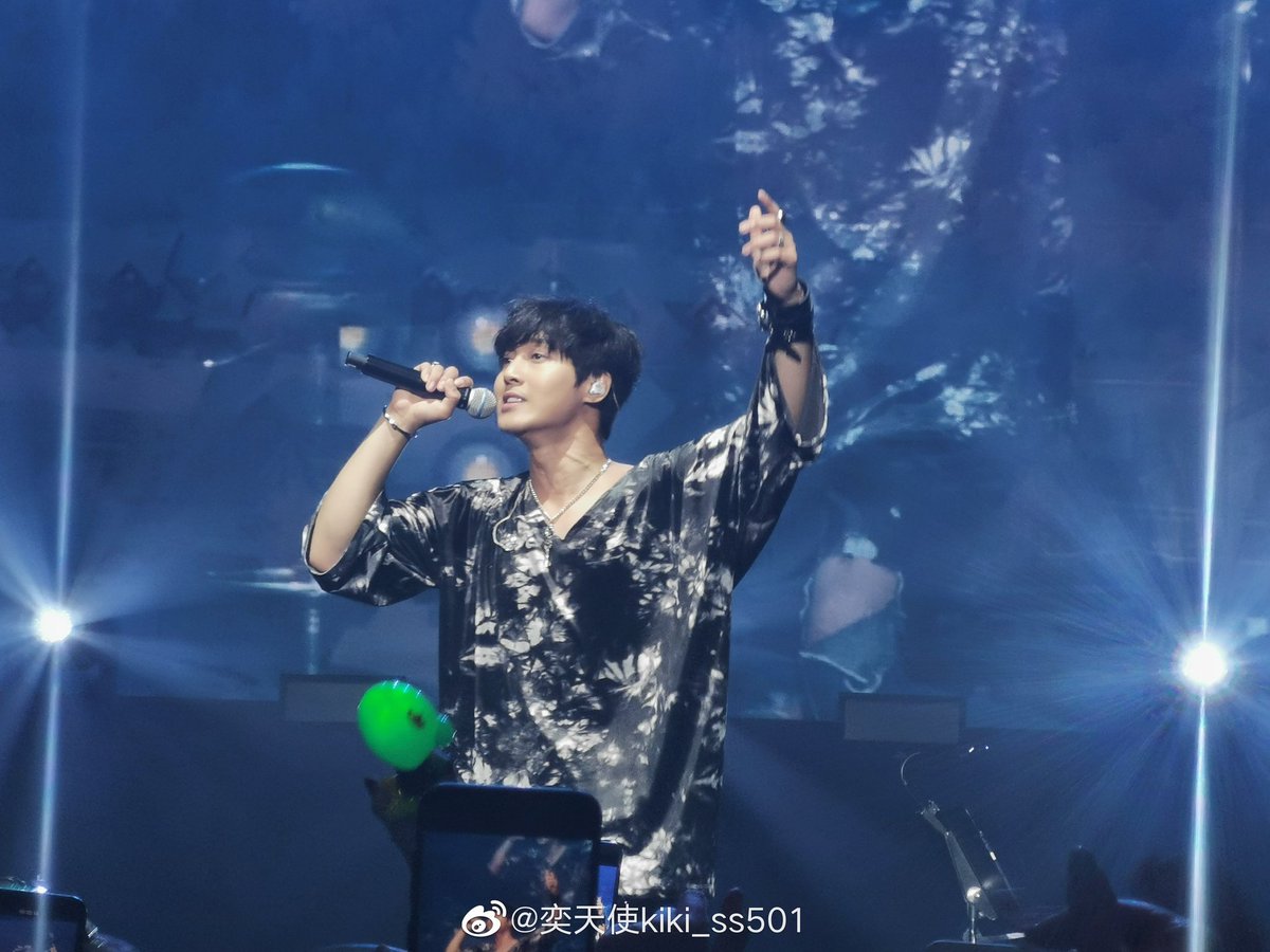 [20-01-19] KIM HYUN JOONG 2020 WORLD TOUR "BIO-RHYTHM" IN MACAU

🇲🇴👽📸🥰
@hyunjoong860606 
Cr. 奕天使kiki_ss501

#KIMHYUNJOONG 
#HENECIALATIN
#BIO_RHYTHMinMACAU