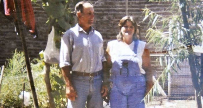 Nachxc's tweet photo. En la provincia de Entre Ríos, hay un misterio que lleva 18 años sin resolverse. El 13 de Enero del año 2002, toda una familia desapareció de la faz de la tierra. Los Gill, de ellos se trata este caso. Hubo desde teorías de abducción extraterrestre hasta asesinato. Esto pasó 👇 https://t.co/S2Y1g1xBJd