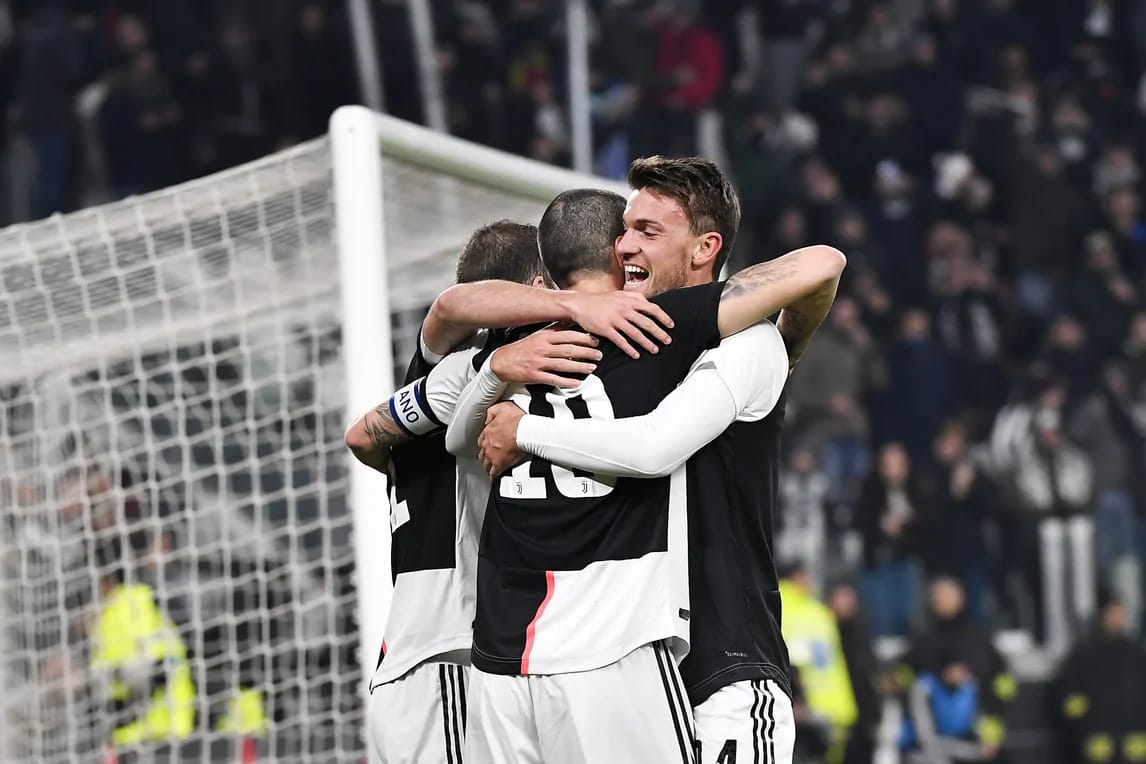 DanieleRugani's tweet photo. Questa sera solo un obiettivo🔥
🔜 #Semifinale
#JuveRoma #CoppaItalia #Ruga https://t.co/BMnyaN8BSH