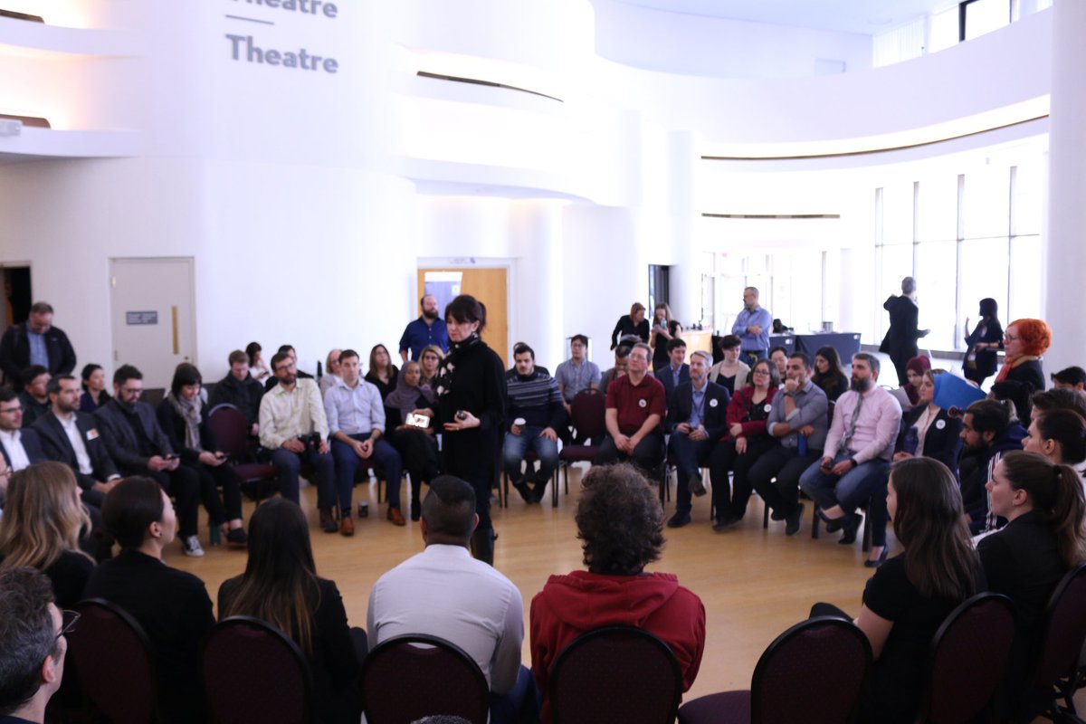 AmandaBernardo's tweet photo. With the pitches behind them, #PremiumC2 learners are now working with our Evaluations Lead @p_kinga to reflect on their experience. With all the feedback gained, @DigiAcademyCAN will use these lessons learned to iterate our offering for Cohort 3. #GC #GCDigital #GC2020 #DemoC2 https://t.co/Qfwa5jsXWs