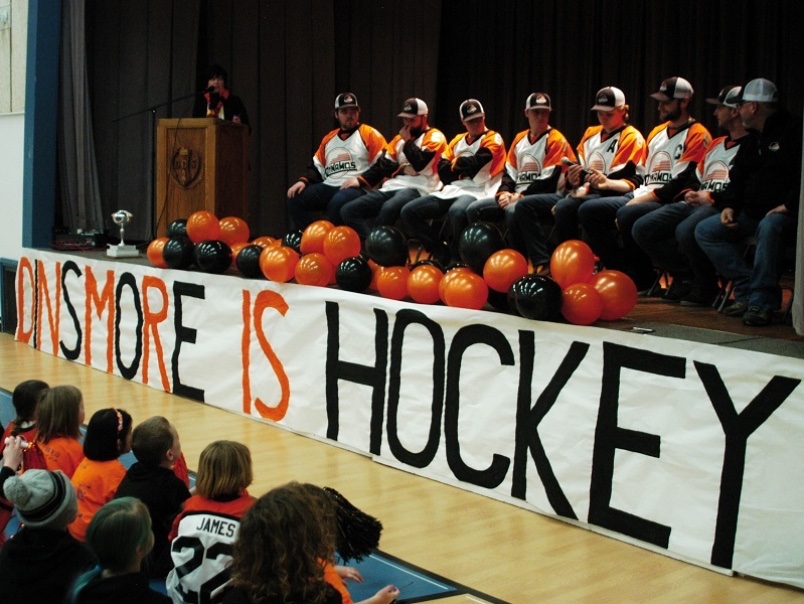 Pride Shines Through at Dinsmore Hockey Rally theoutlook.ca/sports/local/p… 
Let's give our arena a chance to win $250k and host an NHL® game! Submit your photos, videos, notes, and more before Feb. 9 #KraftHockeyville #NHL #Contest krafthockeyville.ca/community/dins…