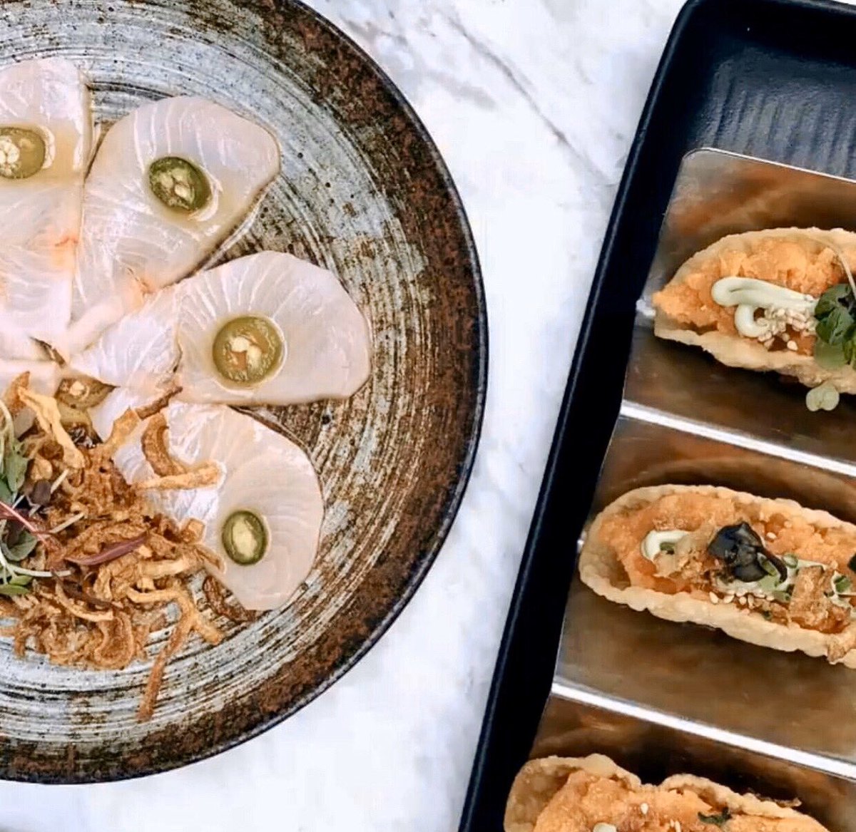 shoppesatwlv's tweet photo. Tacos aren’t just for Tuesdays at @qsushiwlv... 🌮 Bite into Wonton Tacos served with Spicy Tuna, Avocado Cream, and Crispy Onions. Yum! 😋 #shoppesatwlv https://t.co/9RkeWwd9rT