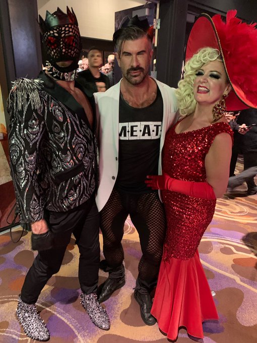 Serving lewks on the red carpet for the @GayVN awards @DJChiChiLaRue @KillianAdam @mrPam https://t.c<a class="tags" href="/tag/gayvn">@gayvn</a>