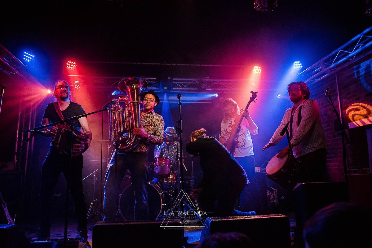 Some awesome pictures from our little set at <a href="/mk11livemusic/">MK11</a> for the guys at WSOP - Gramy w Milton Keynes! 🤓🤘🏻